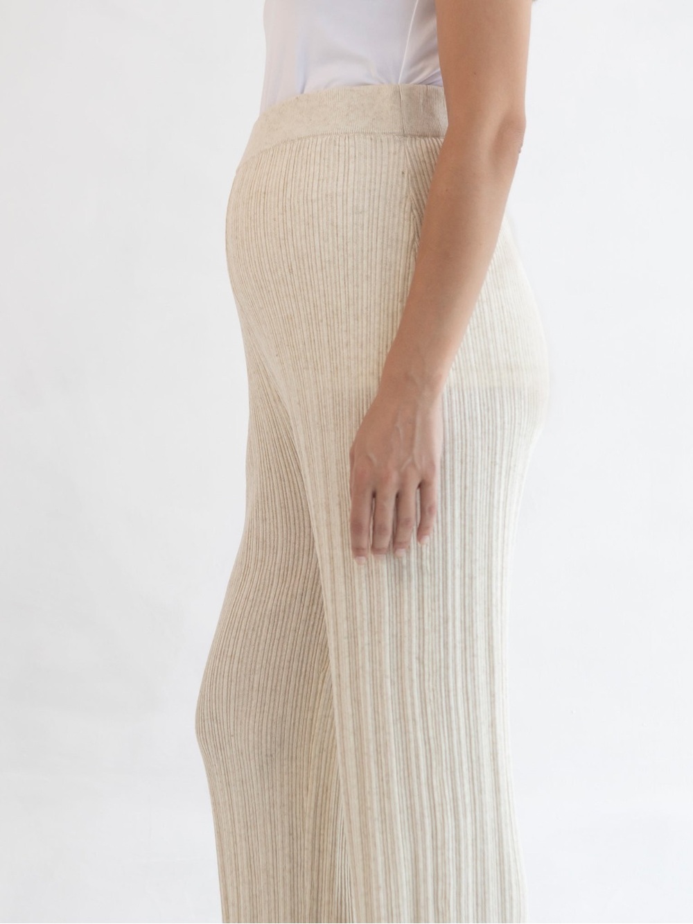 SOON MATERNITY | Linen Knit Beige Pants - Picture 2 of 10